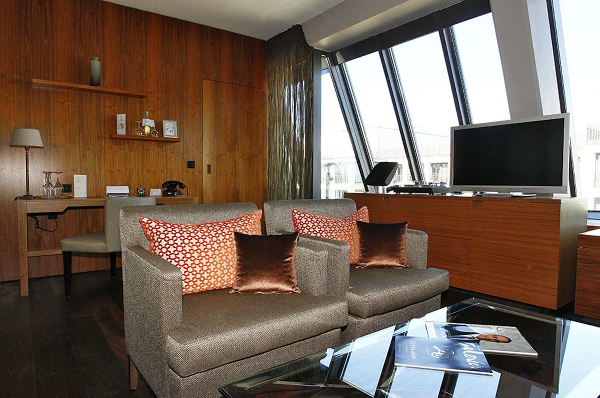 Gendarm Nouveau 4* Berlino